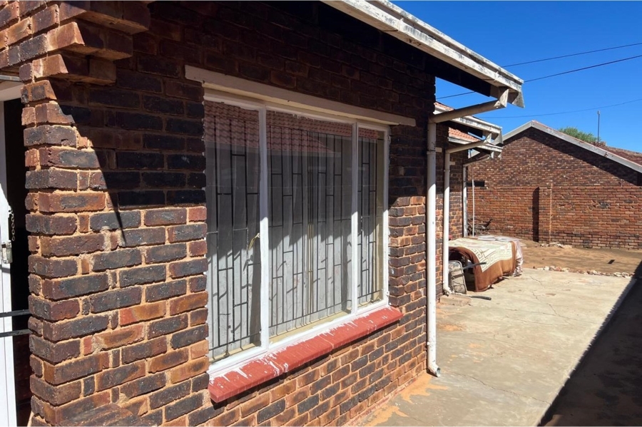 3 Bedroom Property for Sale in Mmabatho Unit 10 North West